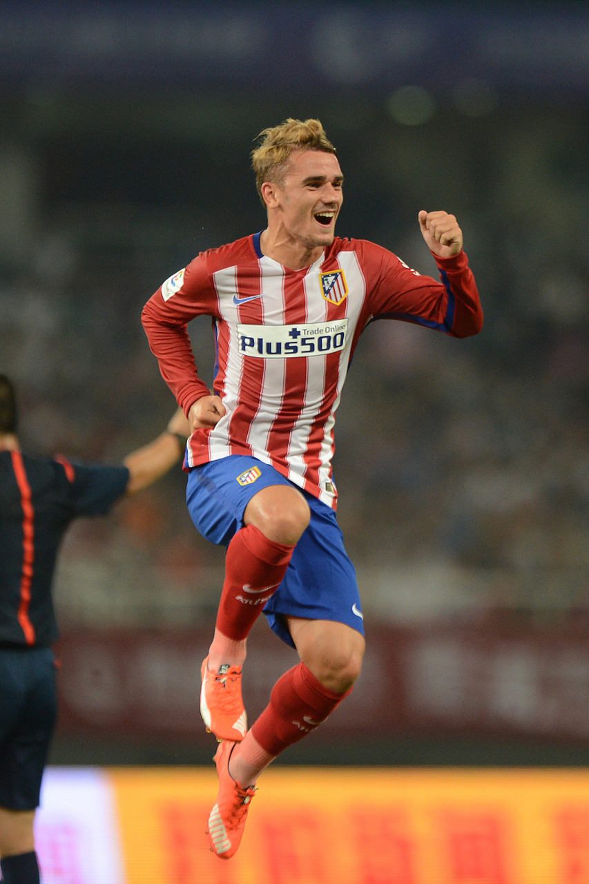 马德里竞技西甲击败皇家社会，格列兹曼进球(格里兹曼回归马竞首秀)